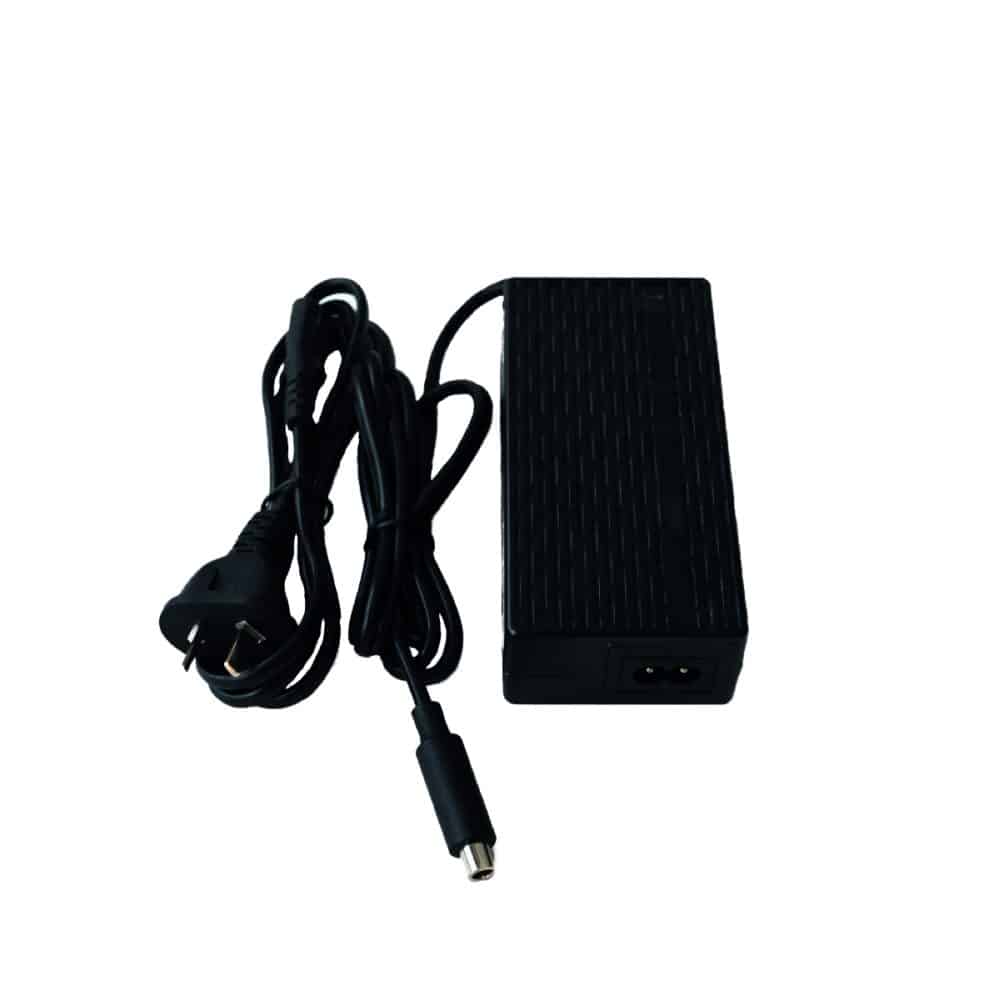 Fuente de monopatín eléctrico